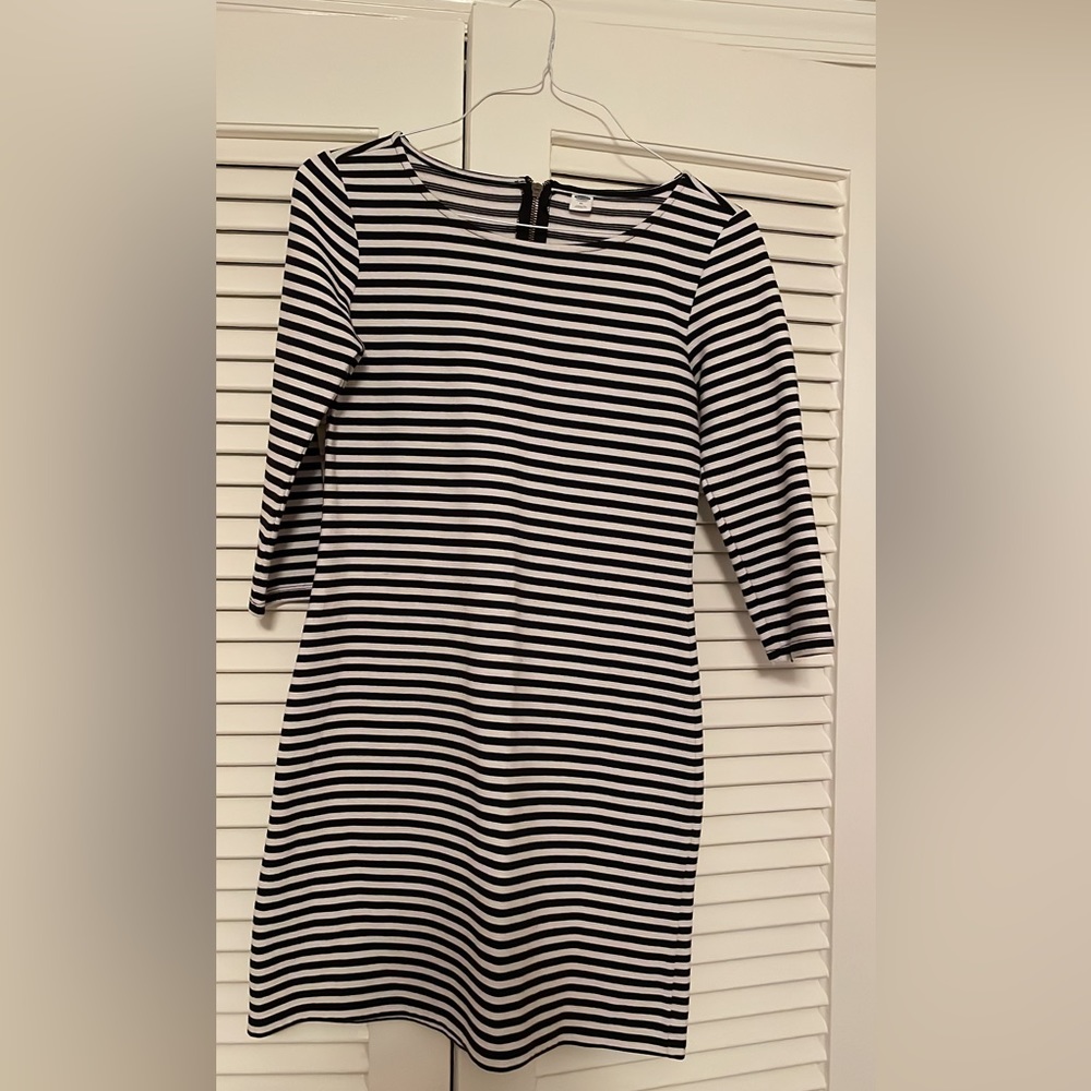 Striped Old Navy dress